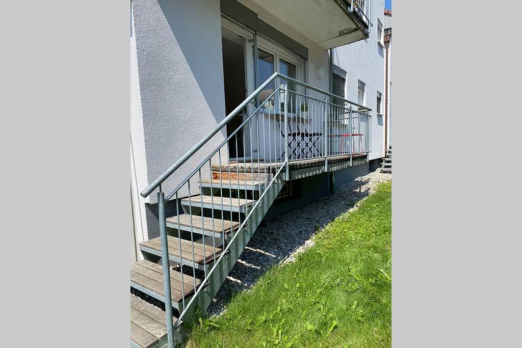 Wohnung 2 In Zentraler Lage Im Rheintal 거치즈 외부 사진
